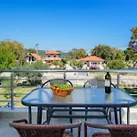 Apartament Olive Garden Olympiada