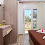 Olive Garden Apartment