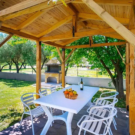 Olive Garden Apartment Olympiada